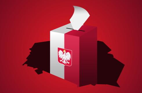 Na obrazku urnę wyborczą, który znajduje się na fladze Polski. Tło obrazu jest czerwone.